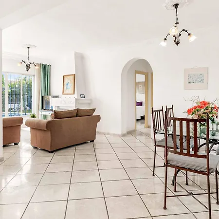 Melger 埃斯特波纳